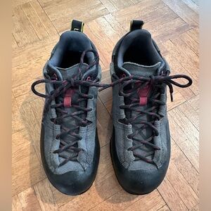 The women's La Sportiva Boulder X approach shoes